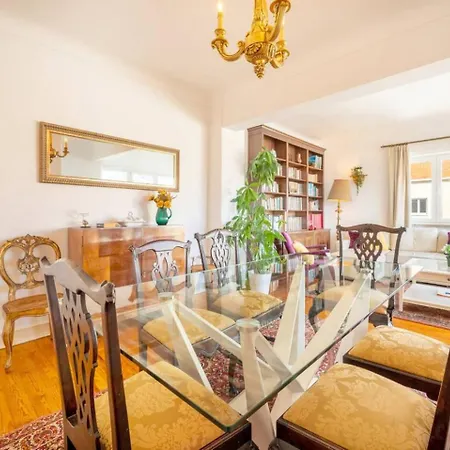 Apartament To Calm In Lisbons Center Lizbona